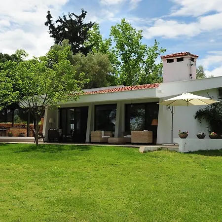 Luxurious Costal In Chalkidiki