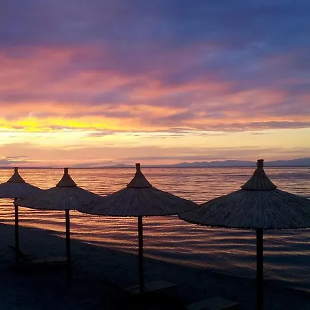 Luxurious Costal In Chalkidiki *
